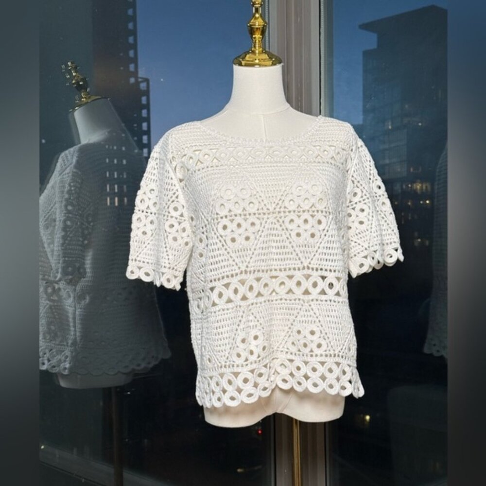 🆕 FARM Rio 🧿 NWT Crochet Sweater Tee, White, Sz M - Picture 7 of 13